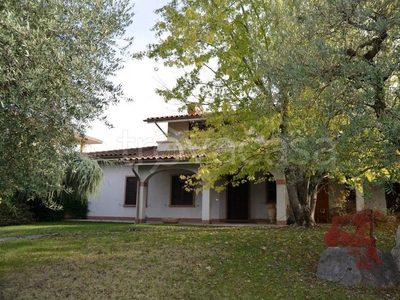 Villa in vendita a Sant'Ambrogio di Valpolicella viale Madonnina