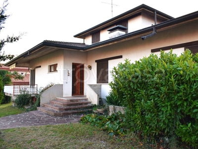 Villa in vendita a Sona via Castagnaro, 3