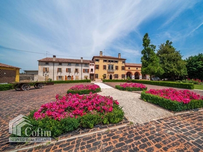 Villa in vendita a Sorgà via Vittorio Veneto, 19/a