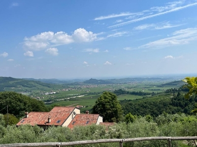 Villa in vendita a Tregnago