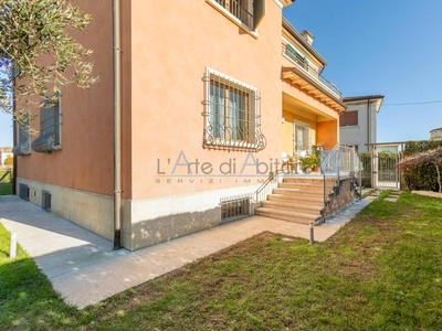 Villa in vendita a Verona stradella Bionde