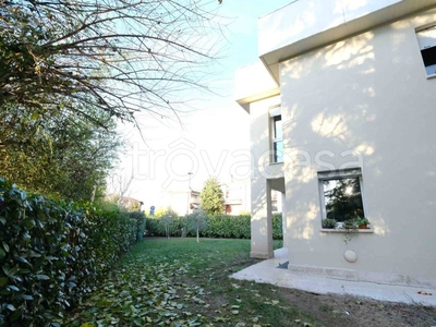Villa in vendita a Verona via Ermolao Barbaro, 9