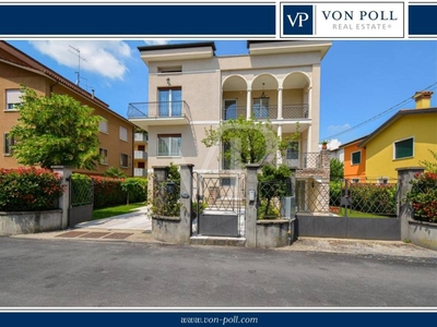 Villa in vendita a Vicenza via Monte Pria Forà