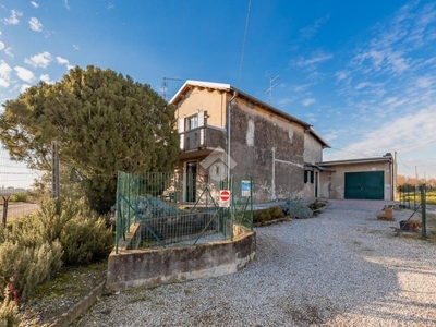 Villa in vendita a Vigasio via tezze, 40