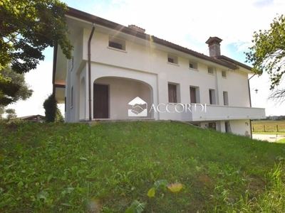 Villa in vendita ad Asolo via Santa Colomba