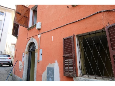 Casa Indipendente in Via Serpentina , 16, Blessagno (CO)