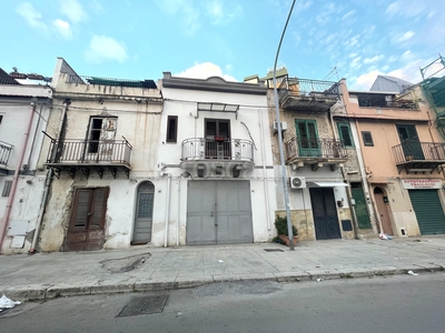 Casa a Palermo in Via Principe di Palagonia, Ottavio Ziino