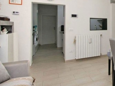 Appartamento in Via Crimea , 26, Livorno (LI)