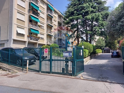 Affitto Magazzino Albaro, Genova, Genova