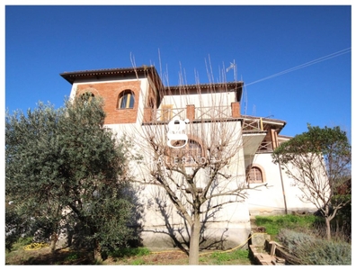 Casa indipendente in Cupa Parisi, Salerno, 5 locali, 2 bagni, 191 m²