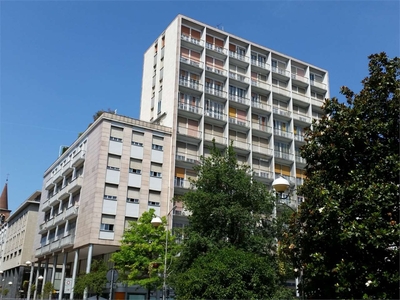 Appartamento in Piazza Giuseppe Garibaldi 1, Busto Arsizio, 7 locali