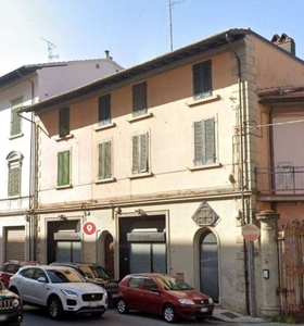 Appartamento in Via Attilio Frosini 59, Pistoia, 10 locali, 2 bagni
