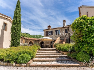 Casa in vendita in Castiglioncello del Trinoro, Italia