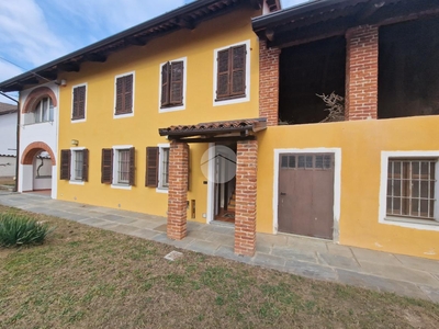 Casa indipendente in vendita a Dusino San Michele