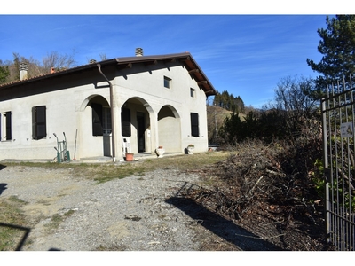 Casa indipendente in Via sabbioni, Palanzano, 4 locali, 1 bagno