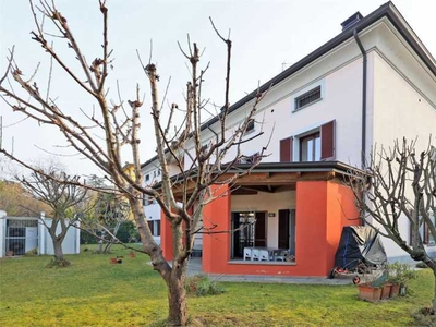 villa in Vendita ad Sant`ilario D`enza - 1150000 Euro