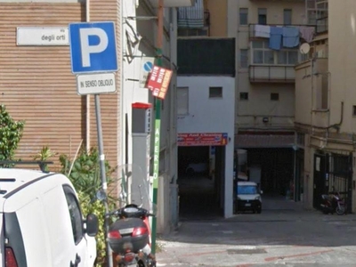 Magazzino in vendita a Palermo