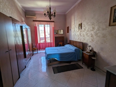 Casa singola in Via Sciarelle a Aci Catena