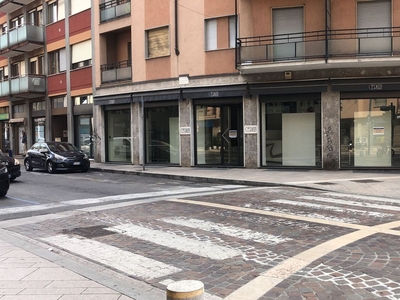 Quadrilocale in vendita in piazza turati 6, Cinisello Balsamo
