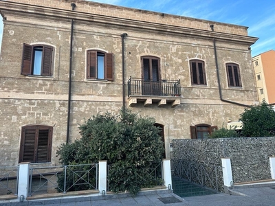 Quadrilocale in Via Di Gregorio, Palermo, 2 bagni, arredato, 102 m²