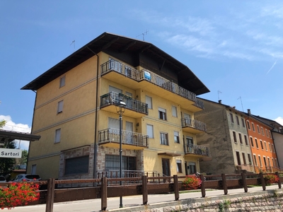 Quadrilocale in Via Romeo Sartori, Roana, 1 bagno, 103 m², 3° piano