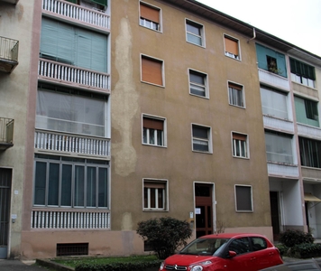 Quadrilocale in Viale Rimembranza 133 in zona Semicentro a Vercelli