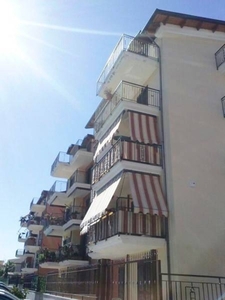 Trilocale in Via della Libertà, Villaricca, 2 bagni, 85 m², 4° piano