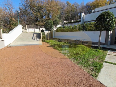 Villa a schiera in nuova costruzione in zona Ginestre , Sala Abbagnano , Panoramica , Casa Manzo a Salerno