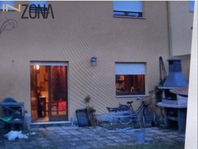 Villa a schiera in Via Gramsci, Bellante, 4 locali, 2 bagni, 194 m²