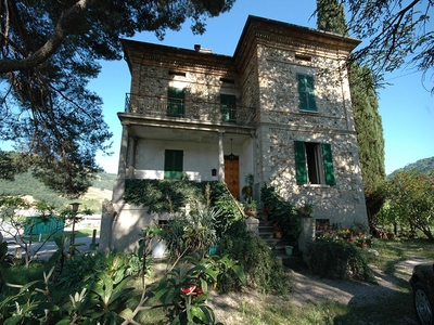 Villa in vendita a Lunano