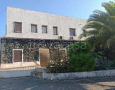 Albergo all'asta a Pantelleria via Sopra Portella, 46