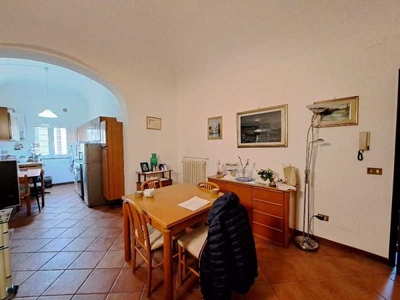 Appartamento in Affitto ad Cascina - 500 Euro
