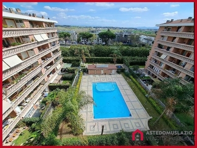 Appartamento in Vendita a Roma, 247'500€, 90 m²