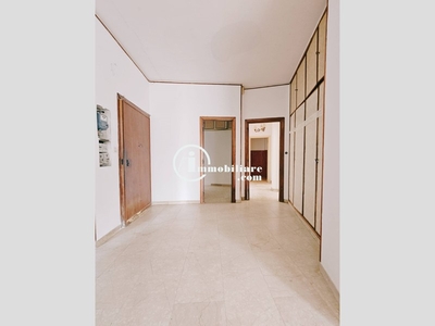 Appartamento in Vendita a Roma, zona Boccea, 420'000€, 120 m²