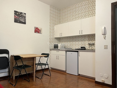 Bilocale in Affitto a Pavia, zona Centro, 380€, 30 m², arredato