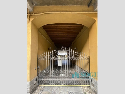 Bilocale in Vendita a Monza, zona San Biagio, 138'000€, 44 m²