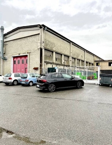 Capannone Industriale in vendita a Orbassano strada Torino, 49