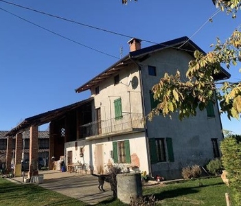 Casa indipendente in Strada degli Arzini - Beinette