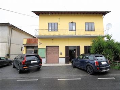 Casa singola in buono stato di 130 mq. a San Lorenzo Di Moriano