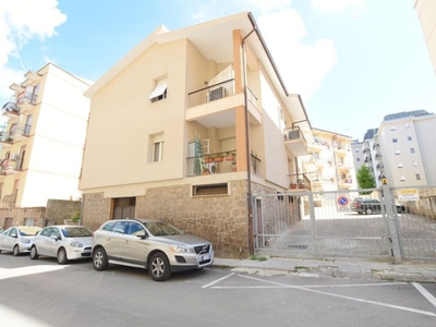 Quadrilocale in Vendita a Sassari, 170'000€, 153 m²