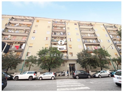 Trilocale in Vendita a Salerno, 335'000€, 95 m²
