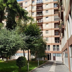 Ufficio in vendita a Bari via Tenente Casale y Figoroa, 27
