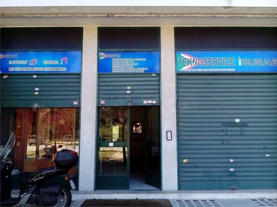 Ufficio in vendita a Beinasco piazza Garelli
