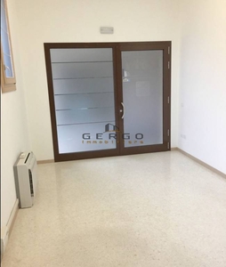 Ufficio in vendita a Castelfranco Veneto via Pasubio