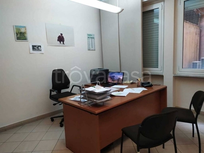 Ufficio in vendita a Livorno via Grande, 204