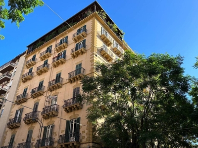 Ufficio in vendita a Palermo via 20 Settembre, 9