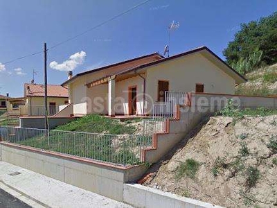 Villa in Vendita a Palaia Via Nannipieri, 71