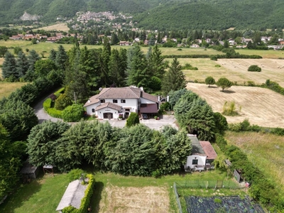 villa in vendita a Rocca di Botte