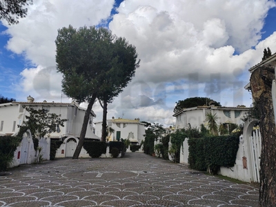 Villa in Via Melisenda, Fiumicino (RM)