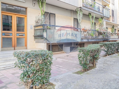 Appartamento di 4 vani /110 mq a Bari - Carrassi (zona Carrassi)